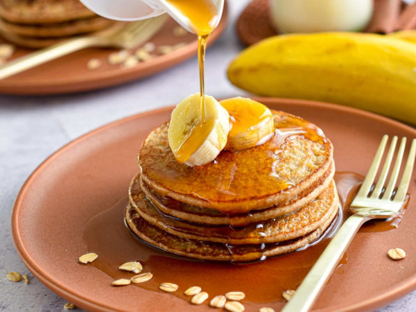 Butterscotch Oatmeal Pancakes