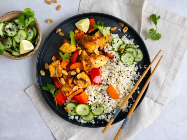 Chicken and Cauliflower Stir-Fried Rice