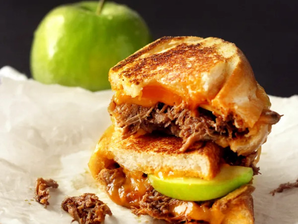 Pulled Pork and Cheese Melt