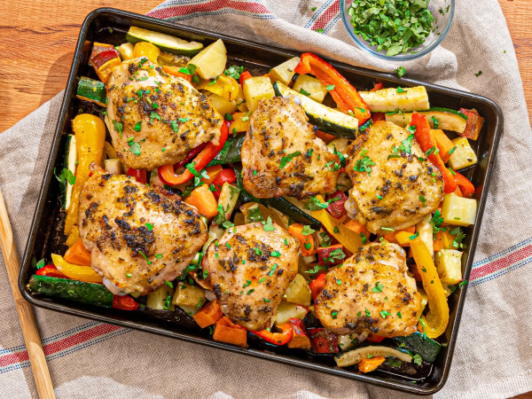 Simple Skillet Roasted Chicken with Vegetables