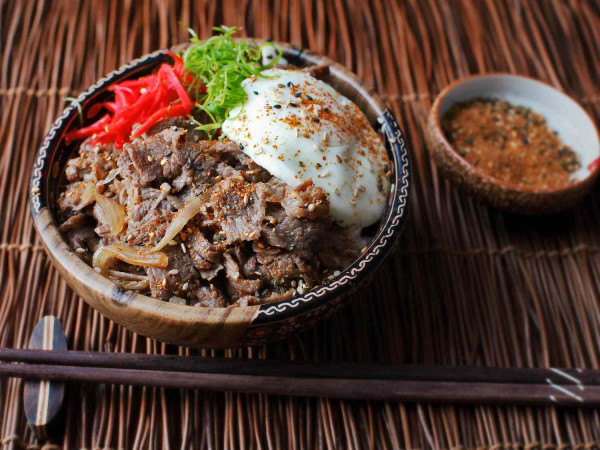 Gyudon: A Traditional Japanese Beef Bowl