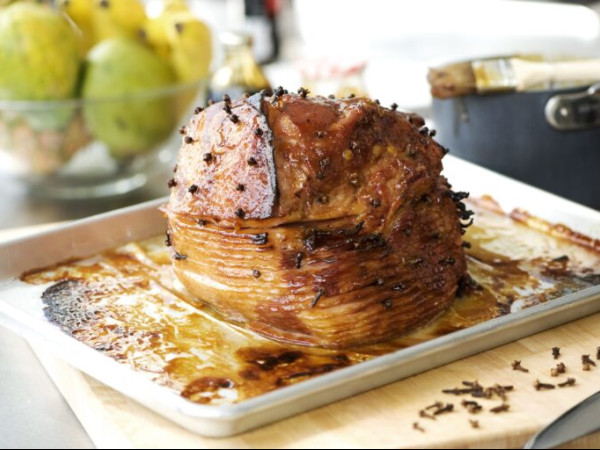 Horseradish and Honey Bourbon Glaze for Ham