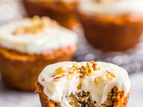 Tiny Pecan Pie Muffins