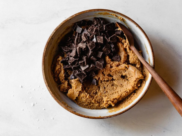 Gluten-Free Cookies with Chickpea Flour, Oats, Chocolate Chunks, and Peanut Butter