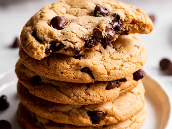 Gluten and Grain-Free Chocolate Chip Cookies