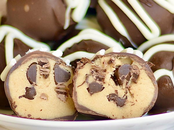 Cookie Dough Truffles Without Baking