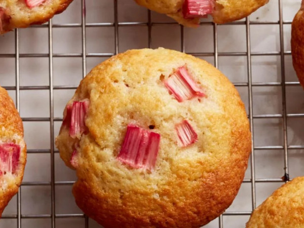 Rhubarb Muffins from Tuxedoville