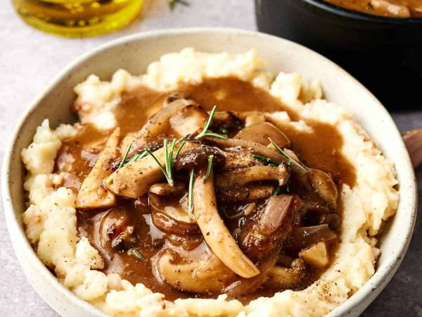 Meatless Mushroom Gravy