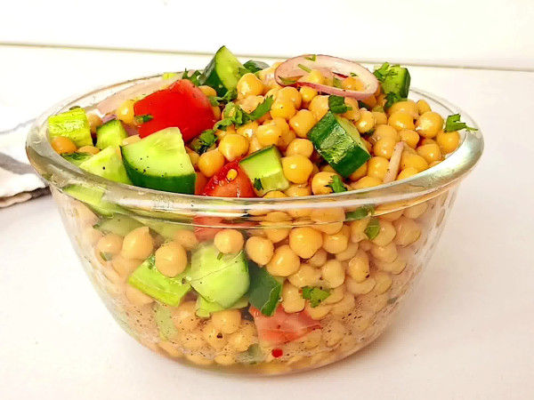 Chickpea Power Salad