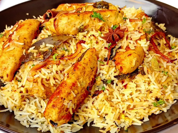 Kebab Rice Pilaf with Skewers
