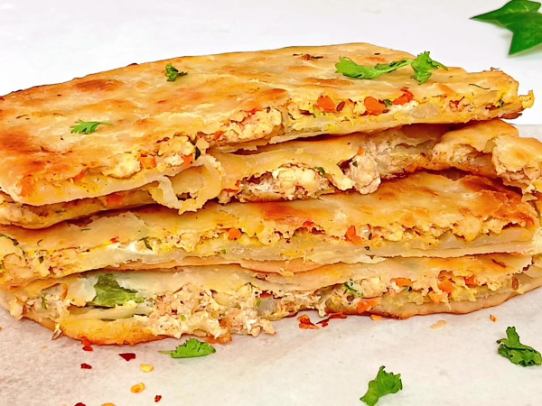 Flatbread with Chicken Filling