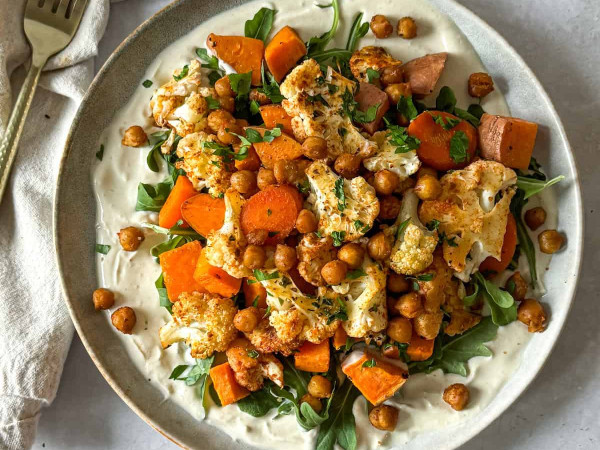 Grain Bowl with Crispy Chickpeas and Lemon Yogurt