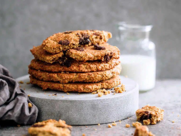 Fantastic Vegan Oatmeal Cookies