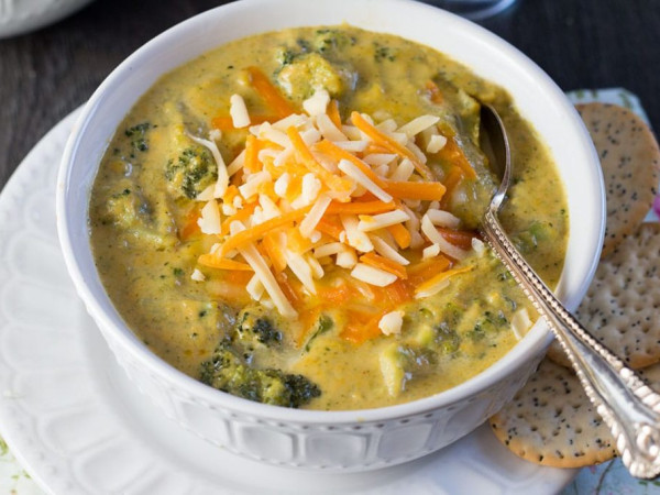 Low-Carb Broccoli Cream Soup