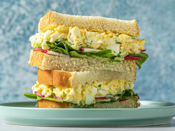 Creamy Egg Salad Sandwiches