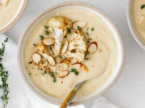 Wholesome Roasted Cauliflower Soup