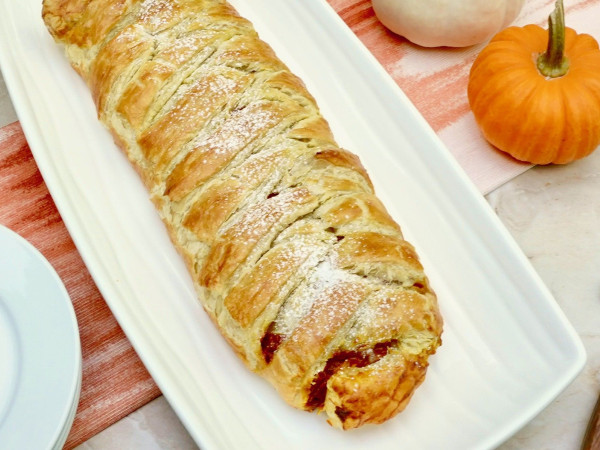 Pumpkin-Cheese Braided Bread