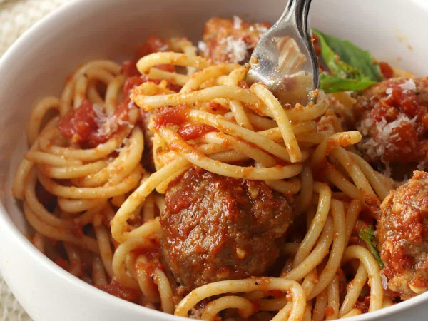 DIY Spaghetti and Meatballs
