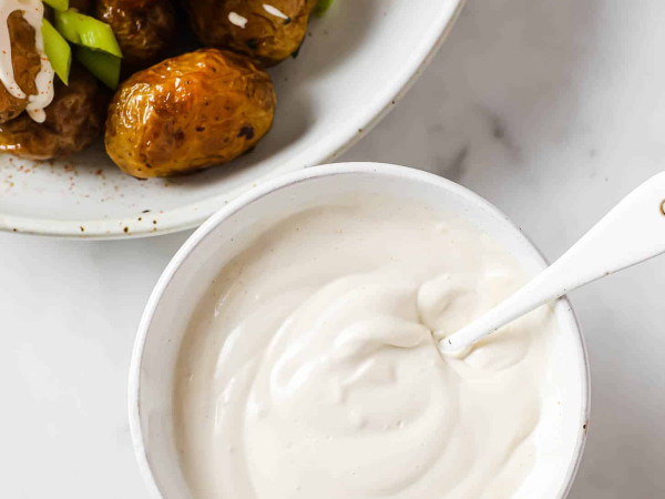 Cashew-Based Sour Cream