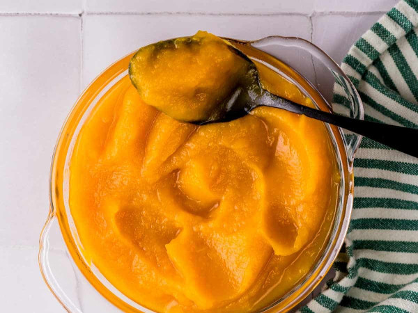 Easy Slow Cooker Pumpkin Puree