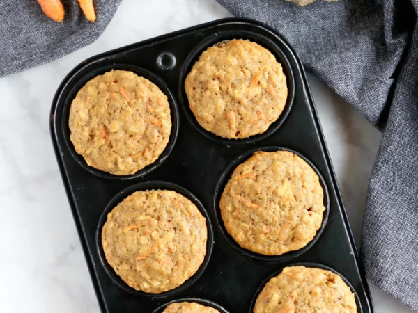 Ginger-Infused Apple and Carrot Muffins