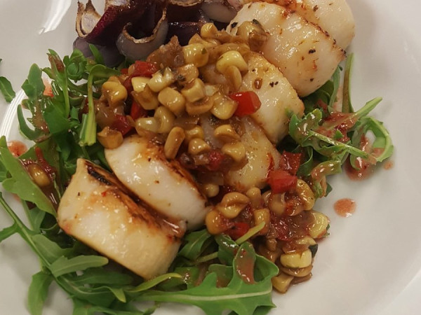 Pan-Seared Scallops atop Arugula, Lentils, and Butter Beans