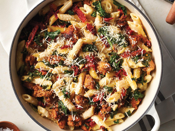 Pasta with Sweet Sausage and Creamy Kale