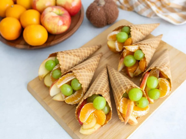 Effortless Sugar Cone Cornucopias