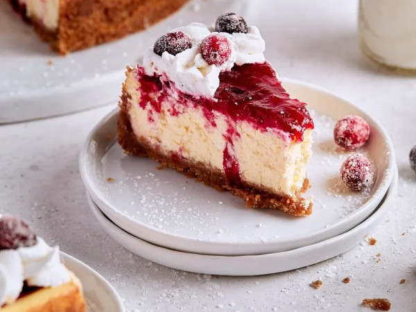Cheesecake with Cranberry and Mascarpone