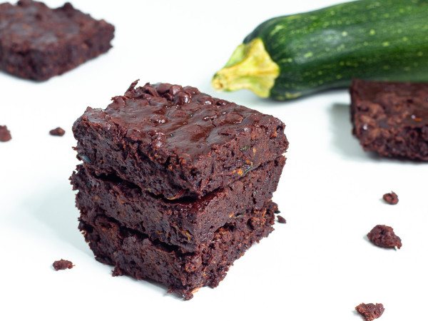 Moist Vegan Zucchini Brownies