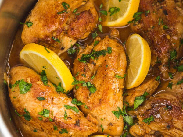 Quick Lemon-Garlic Chicken Thighs and Rice in the Instant Pot®