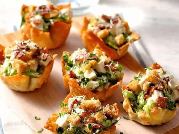 Mini Caesar Salad Bites