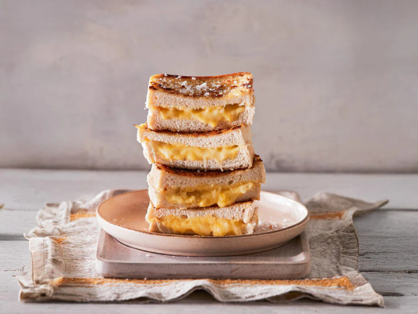 Triple Cheese and Basil Grilled Cheese Delight