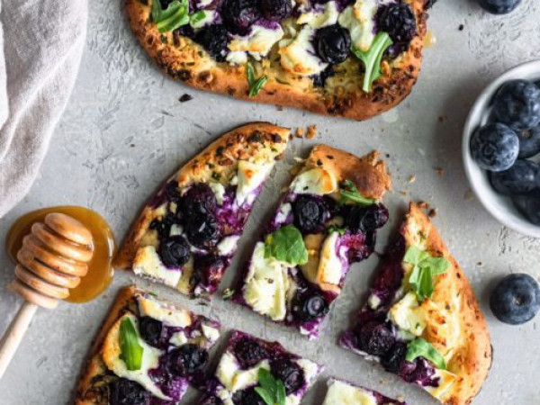 Small Blueberry Naan Flatbreads