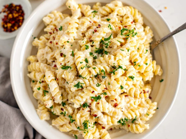 Instant Pot® Jerk Chicken with Creamy Alfredo Sauce