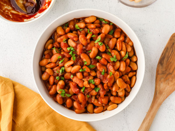 Easy Vegetarian Baked Beans from Canned Beans