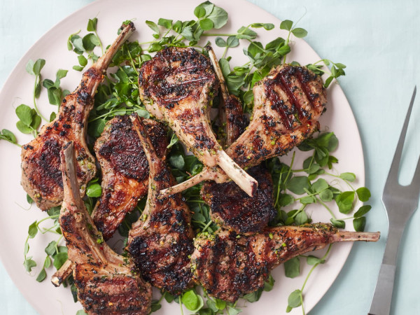Lamb Chops Grilled with Fresh Herbs