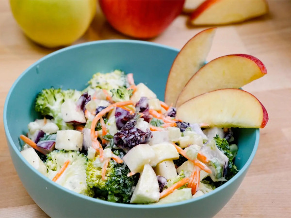 Tasty Broccoli-Apple Salad Delight