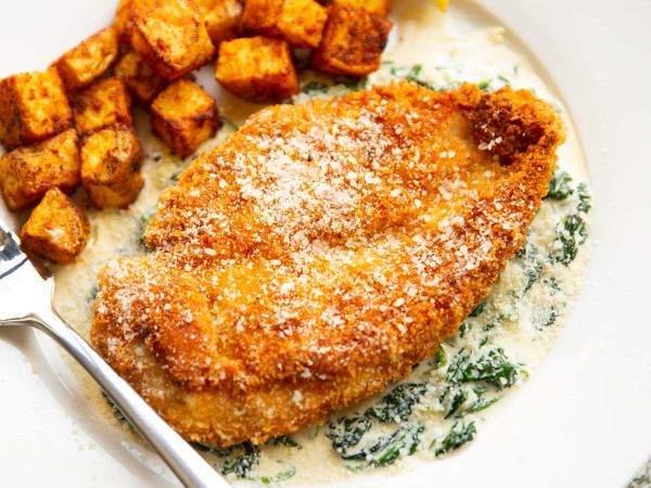 Chicken with Creamy Crunchy Spinach