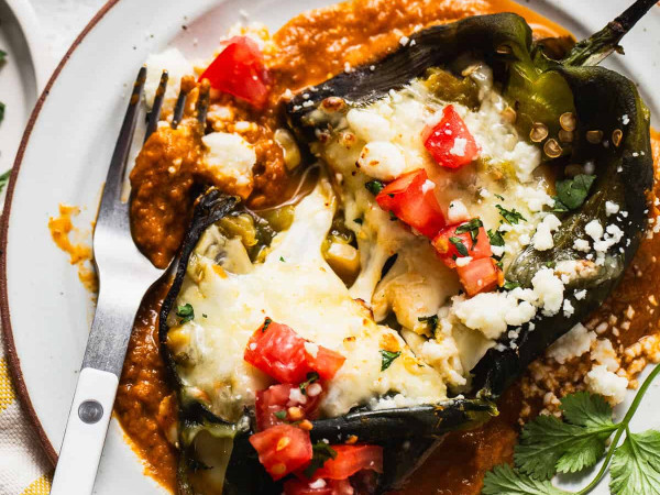 Ranchero Sauce-Topped Hatch Chile Relleno Casserole