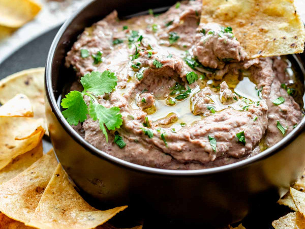 Easy Black Bean Hummus Recipe