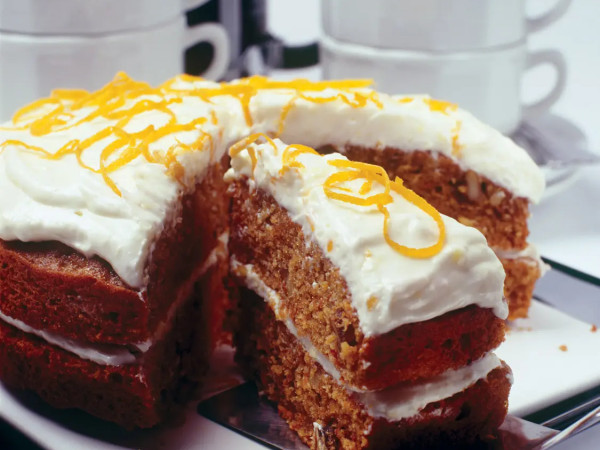 Hot and Spicy Carrot Cake
