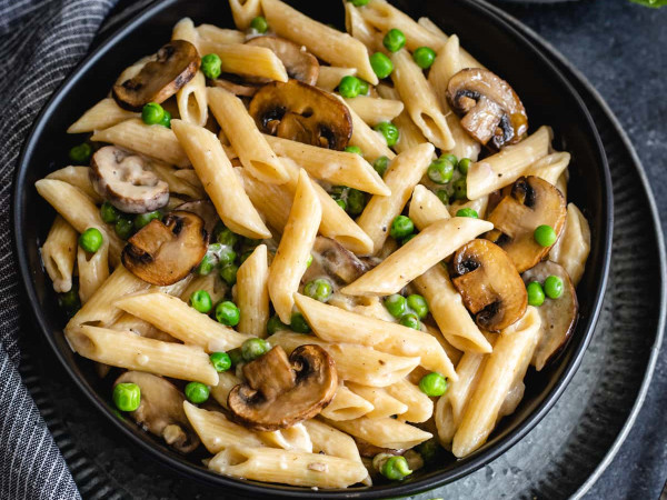 Mushrooms in Creamy Basil Sauce