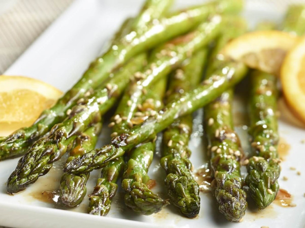 Asparagus with Lemon and Sesame