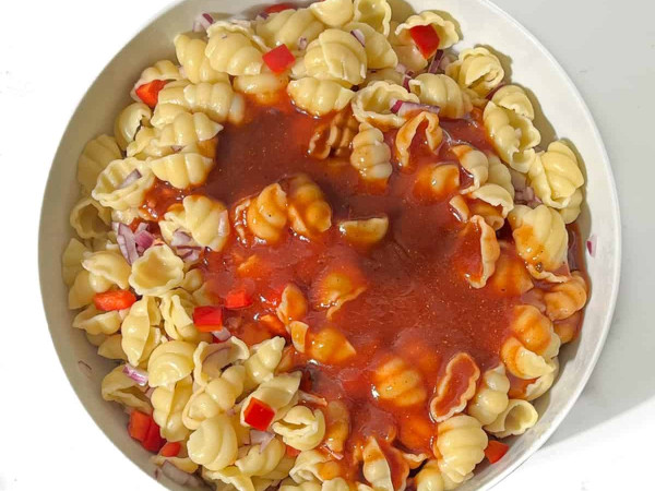 Pasta Salad with Curry Dressing