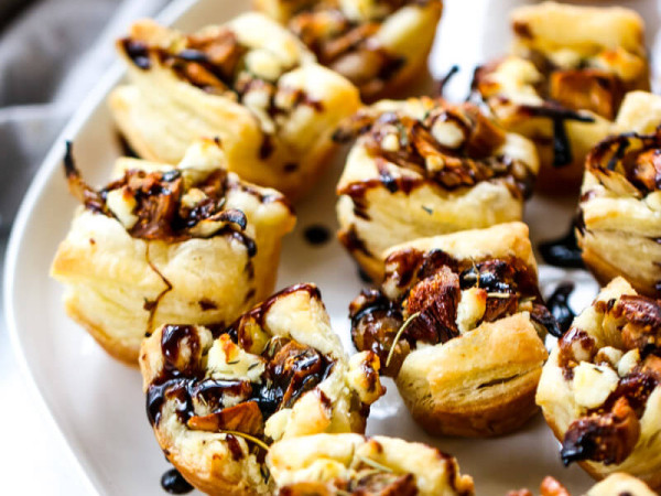 Caramelized Onions and Goat Cheese on Figs