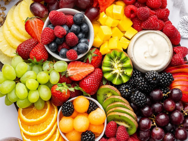 Fruit Dip with Poppy Seeds