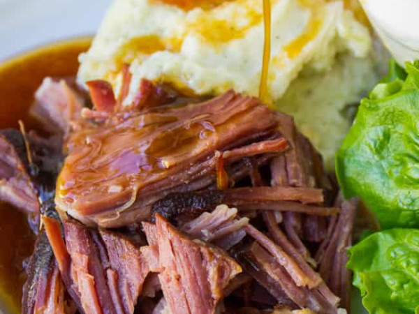 Sweet and Spicy Honey-Sriracha Ham in the Instant Pot®