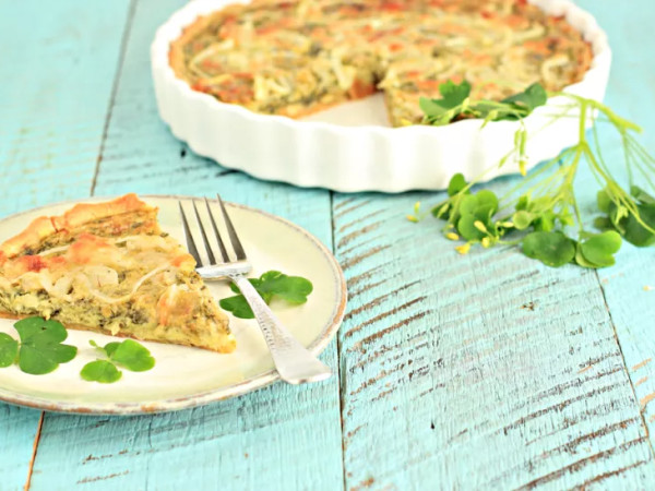 Wood Sorrel and Onion Tart Delight