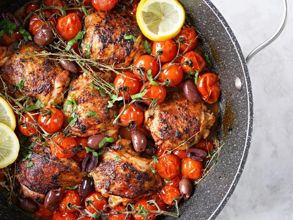 Savory Mediterranean Chicken Skillet Recipe